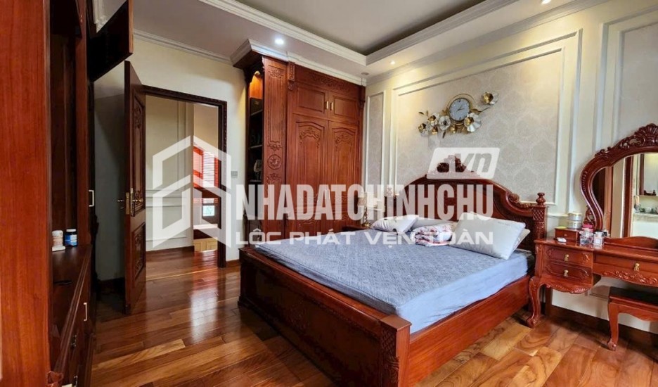 (Siêu Phẩm) Tòa CHDV xây mới 50m2 x 7T x 11P ngõ 42 Thành Công. DT 750 triệu/năm - 10,9 tỷ bao phí