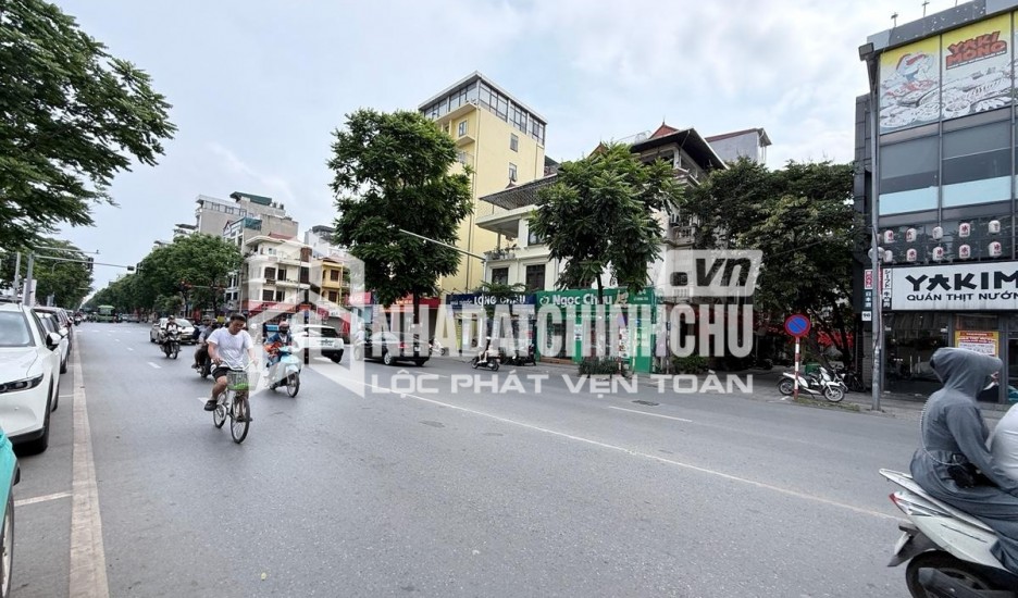 Bán nhà phố trung tâm Ba Đình - DT 140m2 - mặt tiền 15m - Lô góc - Kinh doanh