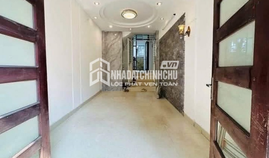 NHÀ MẶT NGÕ THÔNG - ÔTÔ -2 THOÁNG dân xây - SỐ VUÔNG NÉT - CẠNH VÀNH ĐAI 2.5 -  40m2 x 8,99 tỷ