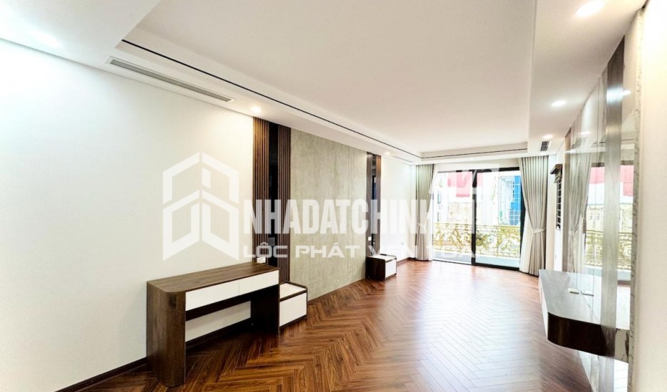 Giáp bát - 6 TẦNG THANG MÁY - MẶT PHỐ KINH DOANH - OTO TRÁNH - 55m2 - 22,75 tỷ