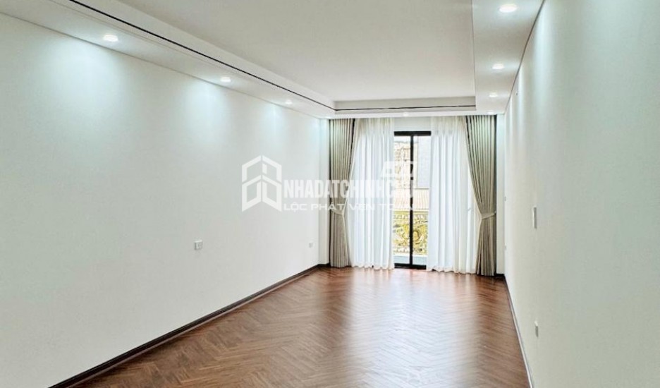 Giáp bát - 6 TẦNG THANG MÁY - MẶT PHỐ KINH DOANH - OTO TRÁNH - 55m2 - 22,75 tỷ