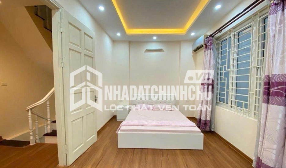 VỊ TRÍ ĐẸP - NHÀ THOÁNG - GẦN Ô TÔ - ĐANG KINH DOANH - NGÕ THÔNG - RA MẶT PHỐ CẦU GIẤY- 35m2 x 8,8 tỷ