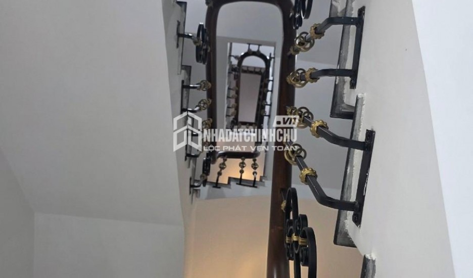 Quan Nhân - NGÕ THÔNG TỨ TUNG + KHÔNG 1 LỖI NHỎ - 35m2 x 5 tầng x 7,7 tỷ