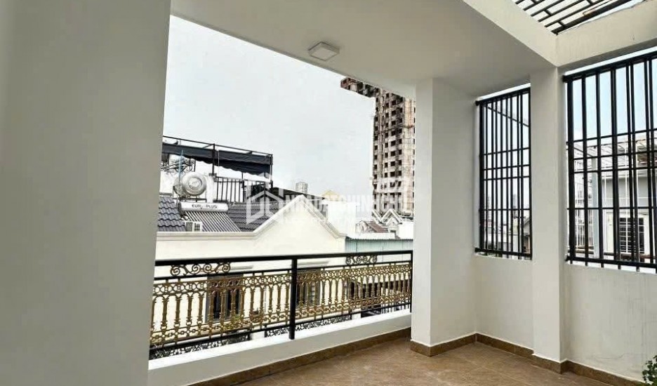 CHÍNH CHỦ CHO THUÊ NHÀ NGUYÊN CĂN QUẬN 7 – 4 PHÒNG NGỦ