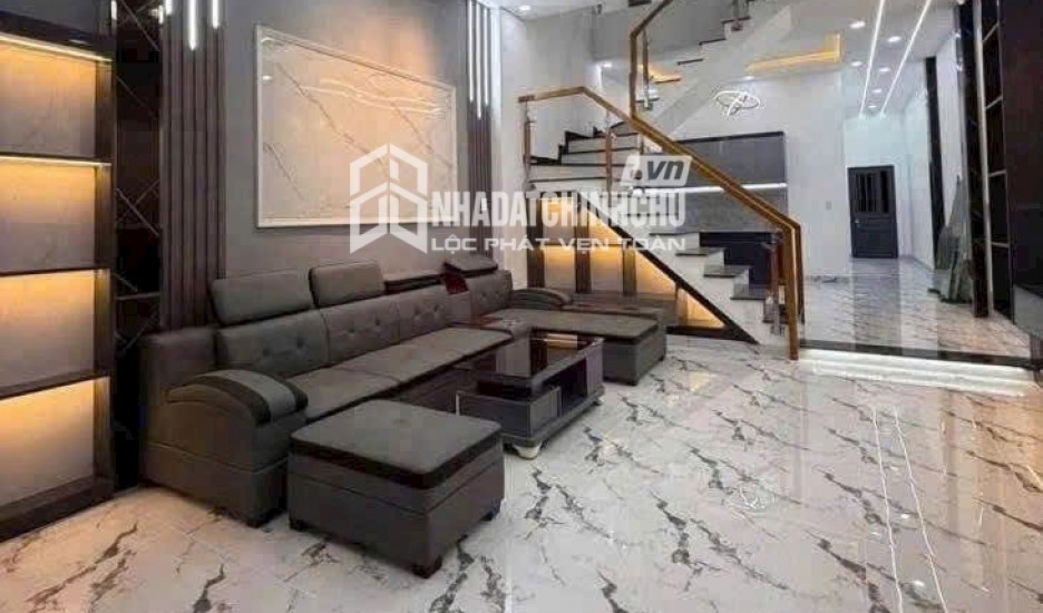 Căn Lầu ngay chợ Thạnh Phú Tân Triều - Diện tích: 100m2