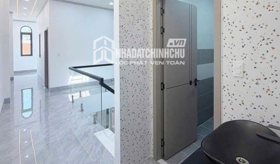 Cách Big C Tân Phong 10 phút, cách trục đường huyết mạch Đồng Khởi chỉ 1km.