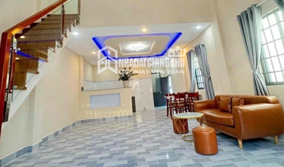 Nhà phố mới đẹp, 2 Tầng – Linh Đông - 60m2 –Nhỉnh 5 tỷ - Đường 5m – KDC sầm uất