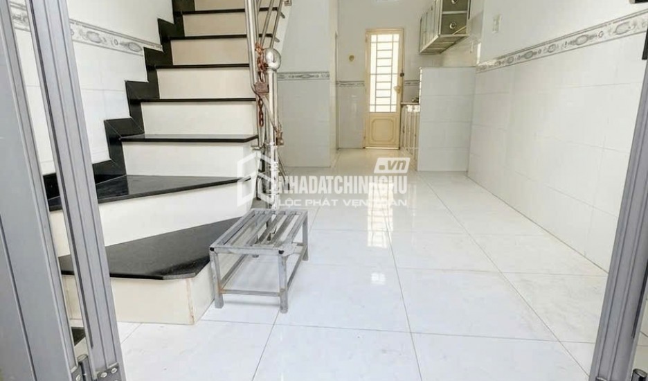 NHÀ 2 TẦNG BÌNH TIÊN - GIÁ CHỈ 2,45 TỶ - SÁT QUẬN 5 - SỔ HỒNG RIÊNG