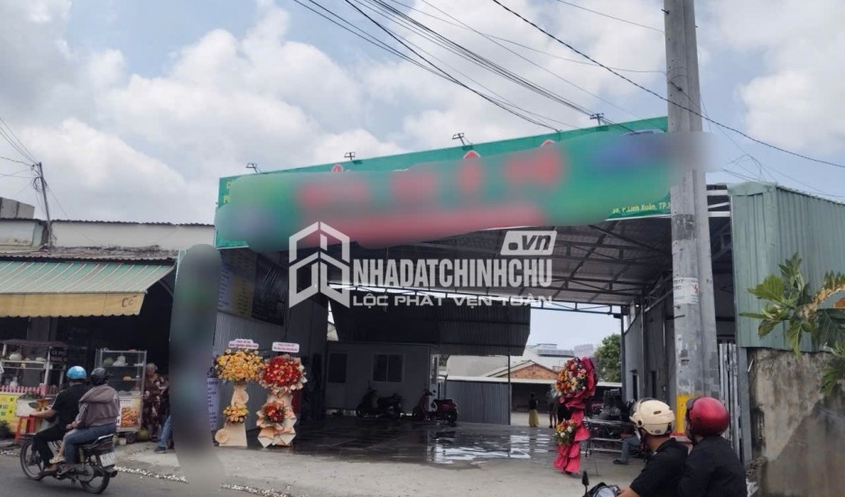 Sang nhượng mặt bằng kinh doanh bãi giữ xe - rửa xe ô tô diện tích 1.850m²
