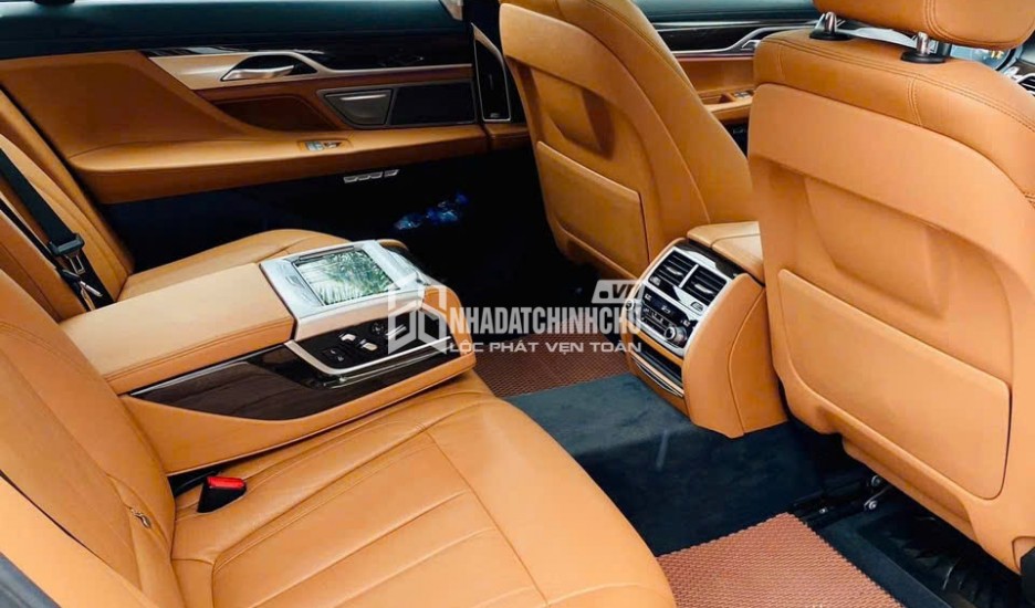 BMW 2018 CỰC ĐẸP – GIÁ CHỈ 1 TỶ 650 TRIỆU