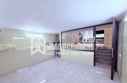 43M2, 6 TẦNG - TRUNG TÂM CẦU GIẤY - Ô TÔ - THANG MÁY- LÔ GÓC 2 MẶT TIỀN – GIÁ 12.8 TỶ - 0985731618