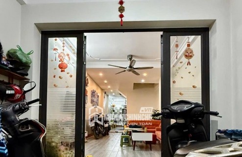 Chỉ 8.5 tỷ TL - Khuông Việt, 3 tầng 4.1x18m. 73m2 - hẻm 6m thông.Tân phú.