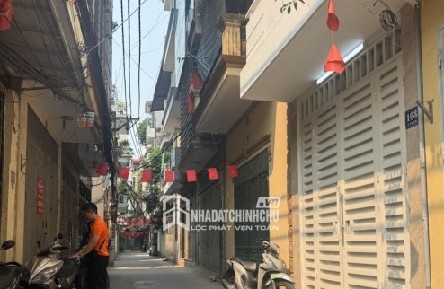 NHÀ MẶT NGÕ THÔNG - ÔTÔ -2 THOÁNG dân xây - SỐ VUÔNG NÉT - CẠNH VÀNH ĐAI 2.5 -  40m2 x 8,99 tỷ
