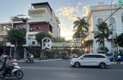 Bán gấp Hotel Gía chỉ 4.2 tỷ MT đường Hoàng Văn Thụ 5x30m 3 lầu có 10 phòng đang kinh doanh