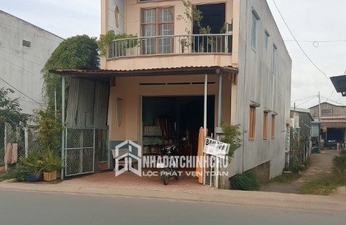 Nhà Tạm Dừng Bán