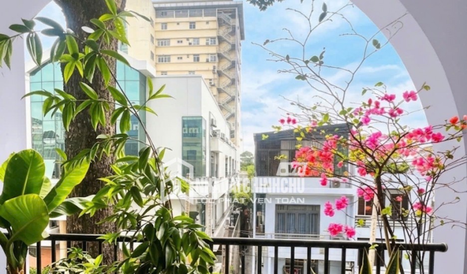 NHÀ 6 TẦNG - GẦN 50M² - SÁT CHỢ BÃI CHÁY