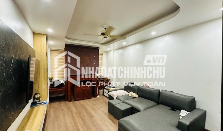 Siêu phẩm nhà 3 tầng tâm huyết Đường Bùi Thị Xuân - Chỉ 4,2X tỷ!