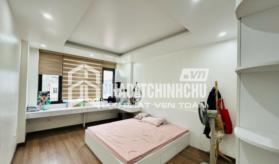 Siêu phẩm nhà 3 tầng tâm huyết Đường Bùi Thị Xuân - Chỉ 4,2X tỷ!