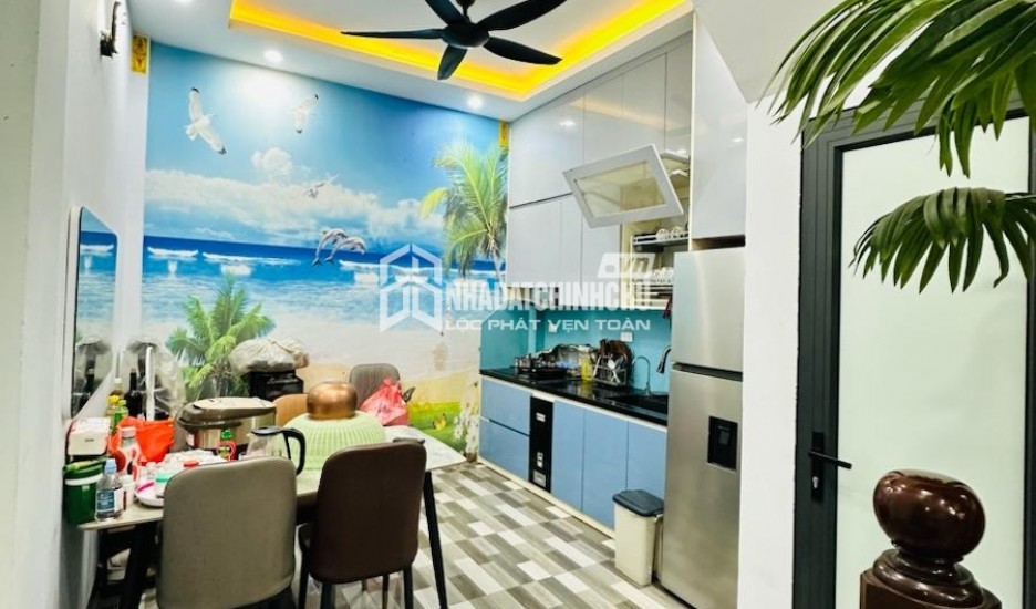 Bán căn Villas 2 Tầng Kiệt 82 Quảng Tế View Đà Lạt, Thuỷ Xuân thiết Kế Tân Cổ điển Đẳng cấp