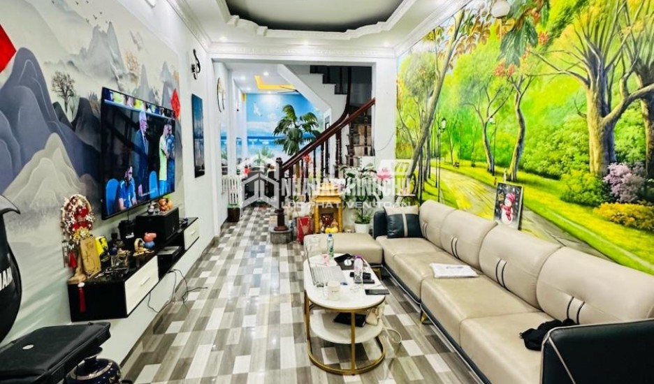Bán căn Villas 2 Tầng Kiệt 82 Quảng Tế View Đà Lạt, Thuỷ Xuân thiết Kế Tân Cổ điển Đẳng cấp