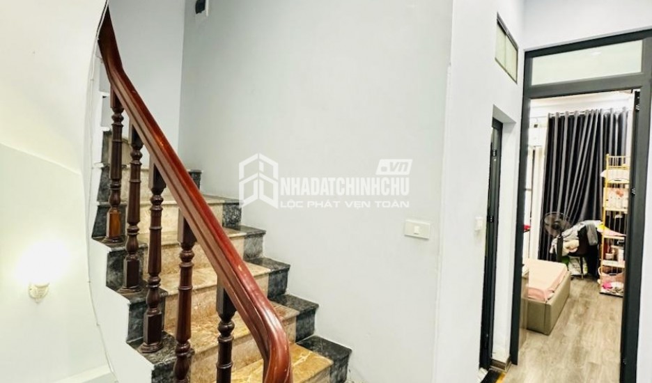 Bán căn Villas 2 Tầng Kiệt 82 Quảng Tế View Đà Lạt, Thuỷ Xuân thiết Kế Tân Cổ điển Đẳng cấp