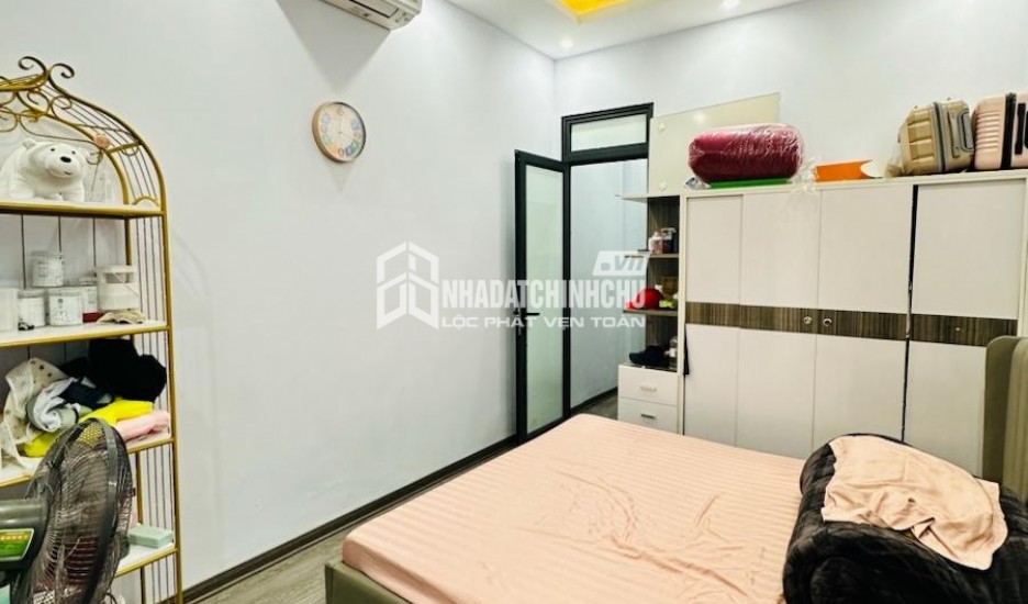 Bán căn Villas 2 Tầng Kiệt 82 Quảng Tế View Đà Lạt, Thuỷ Xuân thiết Kế Tân Cổ điển Đẳng cấp