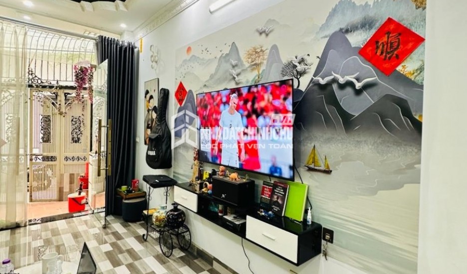 Bán căn Villas 2 Tầng Kiệt 82 Quảng Tế View Đà Lạt, Thuỷ Xuân thiết Kế Tân Cổ điển Đẳng cấp