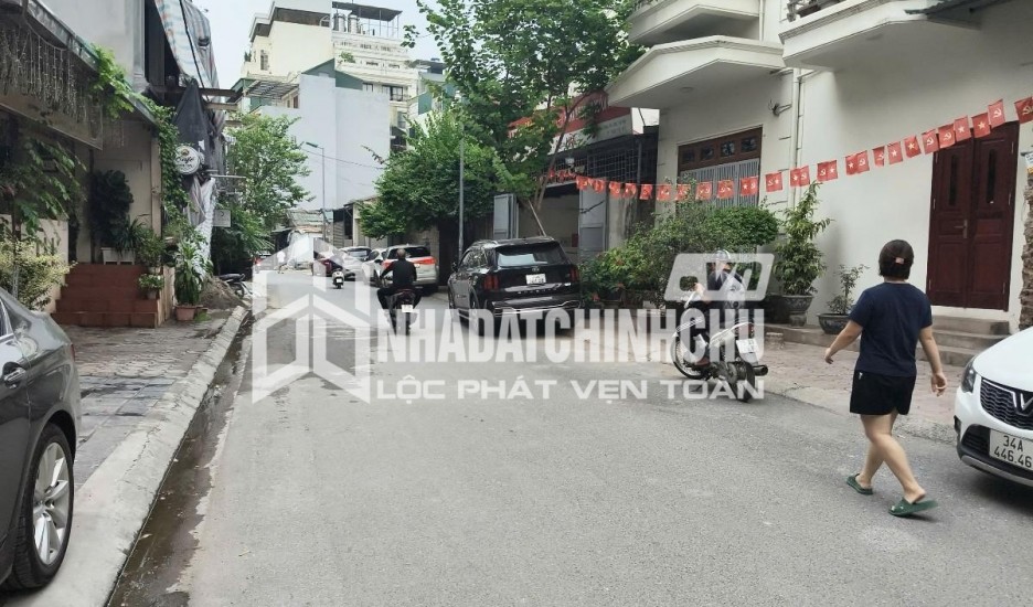 Siêu Phẩm Giữa Phố Tây. Bán Đất Kiệt ô Tô đường Lê Lợi, Thích Hợp làm KS, Homestay