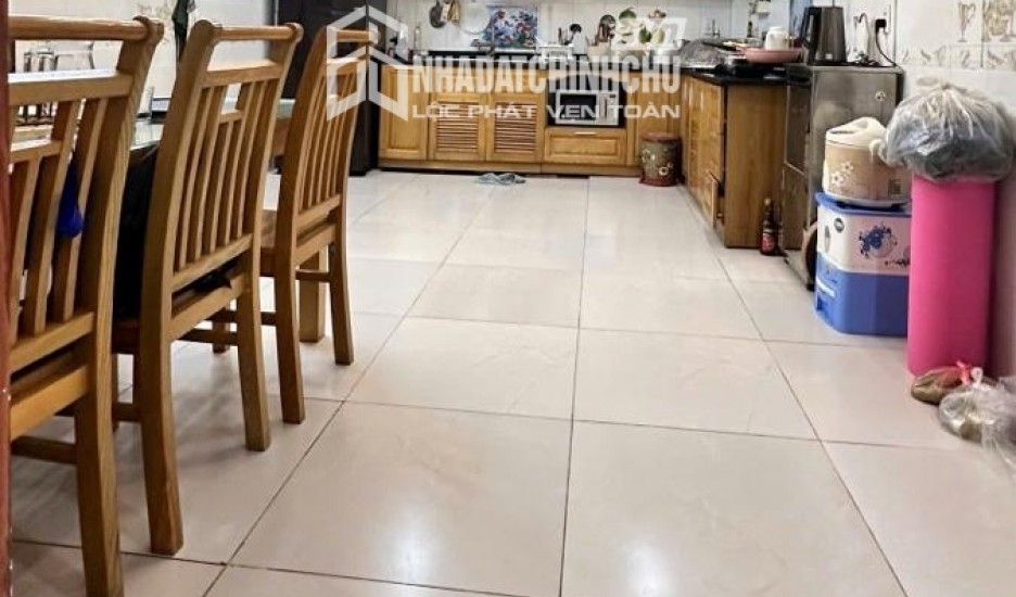 Siêu Phẩm Nhà 2 Tầng Mặt Tiền Đường Cạnh Chợ Tây Lộc, TP Huế - Chỉ 3,X Tỷ!