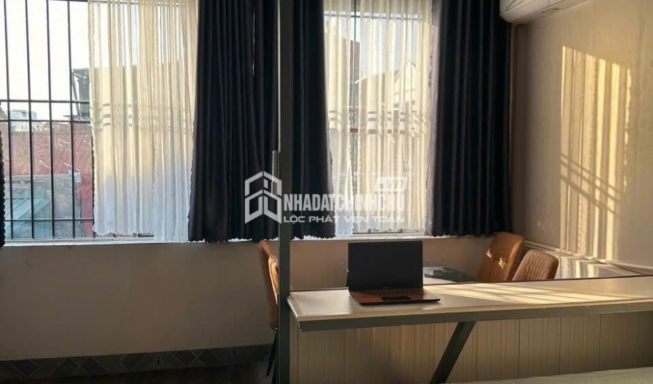 DUY NHẤT 2 PHÒNG tầng 4 – Full nội thất, đẹp như homestay Duplex tại phường Thanh Lương, quận Hai Bà Trưng, Hà Nội.