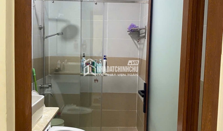 NHÀ ĐẸP - GIÁ TỐT _ CHÍNH CHỦ Cần Bán Nhanh Căn Nhà Mặt Tiền  Đẹp Vị Trí Tại Quận Bình Tân, TP HCM