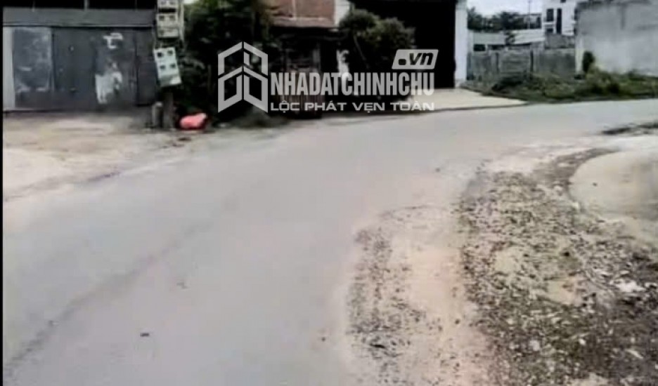 VỊ TRÍ ĐẸP - GIÁ TỐT - Chính Chủ Cần Bán Đất Trung Tâm Hậu Nghĩa, Đức Hòa, Long An