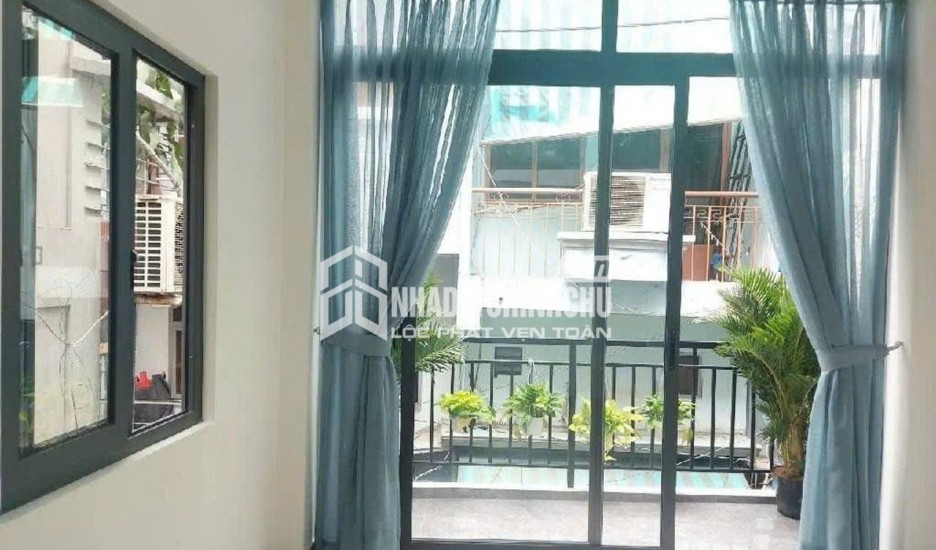 LÔ GÓC 30M2 – 3 TẦNG – 25M RA MT TRƯỜNG SA – GIÁ 6 TỶ