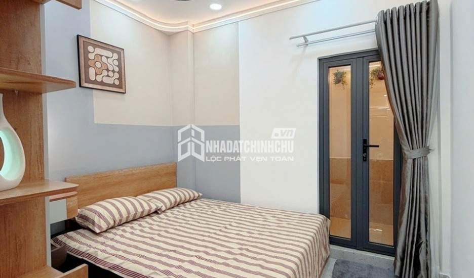 Chính chủ bán Villa 2 tầng, 360m2, bao quanh sân golf, giá bán siêu ưu đãi: 7 tỷ