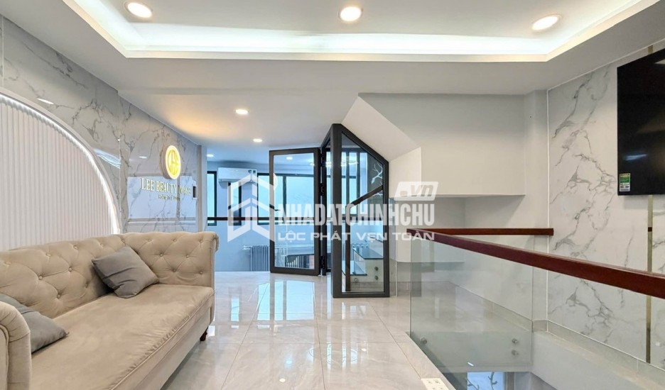 NHÀ 5 TẦNG HẺM XE HƠI PHAN TÂY HỒ – 39M² – CÁCH MẶT TIỀN 20M – GIÁ 7.35 TỶ