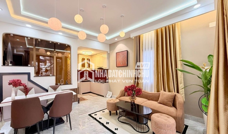 Xe hơi tới nhà - Ngang hơn 4m - 3 tầng 3 PN - full nội thất - 3PN - 6 tỷ 8