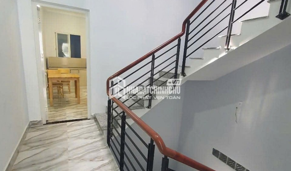 CHO THUÊ PHÒNG RỘNG 25M² – NHÀ NGUYÊN CĂN – RA VÀO TỰ DO – QUẬN 6
