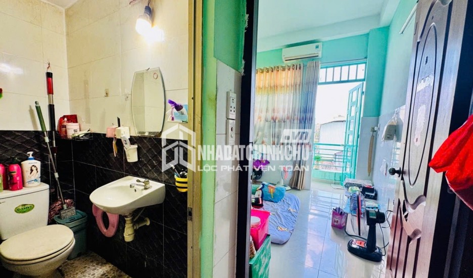 BÁN NHÀ 5 TẦNG - ĐƯỜNG NGUYỄN DUY, Q.8 - DT: 150M - GẦN CẦU NGUYỄN TRI PHƯƠNG - GIÁ 6.3 TỶ
