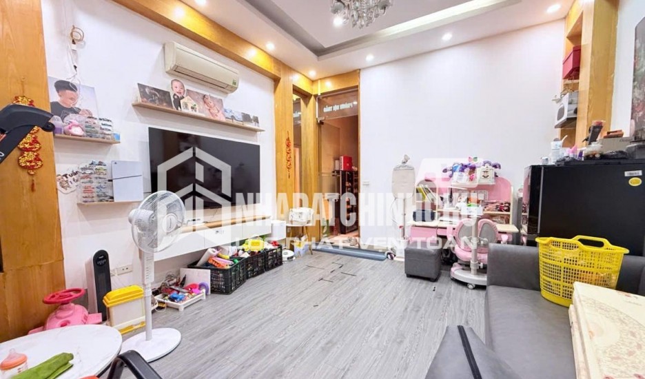 BÁN NHÀ NGỌC LÂM 60M2, 5 TẦNG,LÔ GÓC, MẶT TIỀN RỘNG, MẶT NGÕ KINH DOANH, NGÕ Ô TÔ THÔNG
