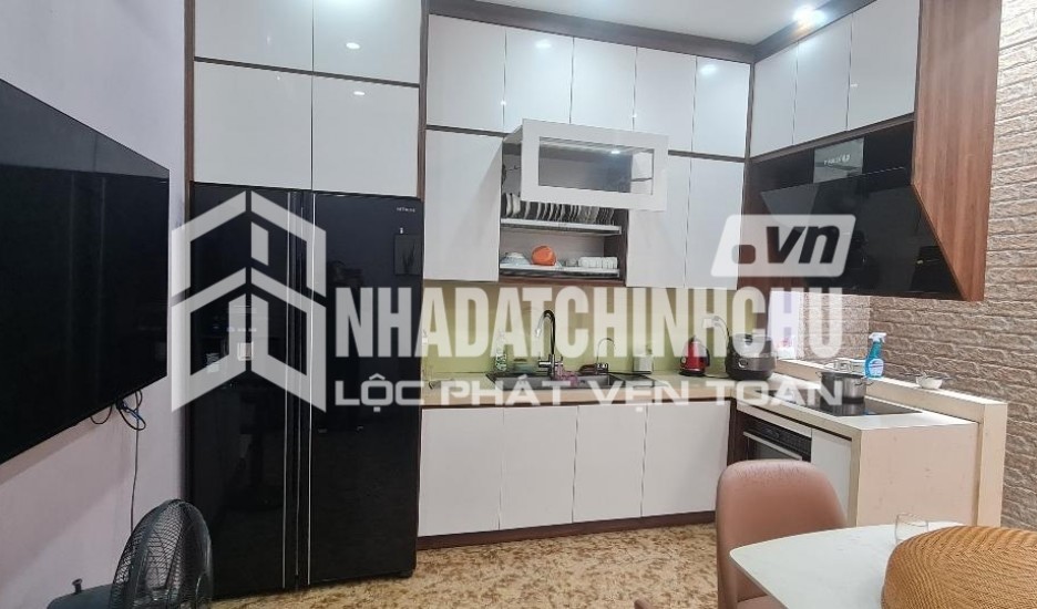 BÁN NHÀ VIỆT HƯNG 78M2, 4 TẦNG DÂN XÂY, NGÕ THÔNG, Ô TÔ ĐỖ CỬA, GẦN VƯỜN HOA, SÂN RỘNG