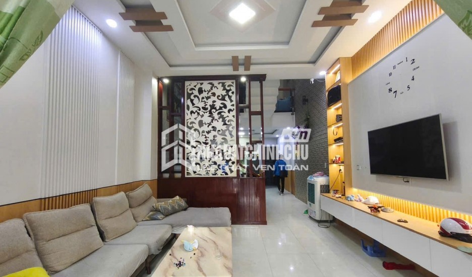 CHO THUÊ NHÀ FULL NỘI THẤT – 3 PHÒNG NGỦ – GARA Ô TÔ – CÁCH BIỂN CHỈ 5 PHÚT – HÒA MINH, LIÊN CHIỂU, ĐÀ NẴNG