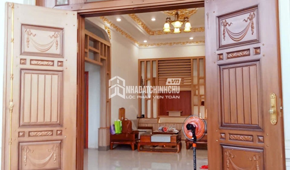 GIẢM NGAY 300 TRIỆU - CHÍNH CHỦ BÁN NHÀ BIỆT THỰ 250M² GẦN QUỐC LỘ 1, KHU DÂN CƯ ĐÔNG ĐÚC - GIÁ CHỈ 4,25 TỶ