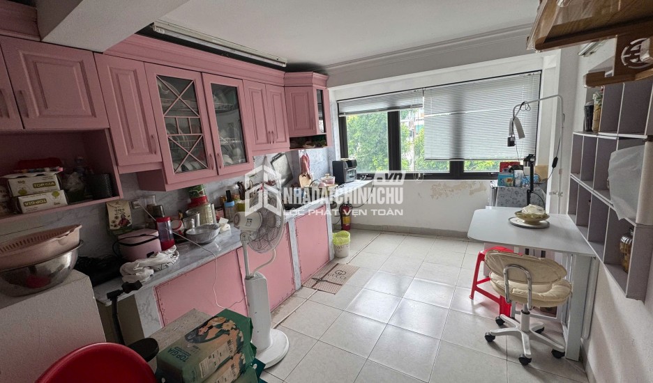 Cho thuê gấp cả nhà 5 tầng mặt phố 278 Kim Mã, Phường Kim Mã, Quận Ba Đình, Hà Nội.