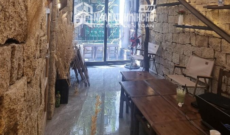 Bán nhà Lê Trọng Tấn, Thanh Xuân, 46m, 4 tầng, giá 18 tỷ, gần ô tô, cách phố 100m, 2 thoáng