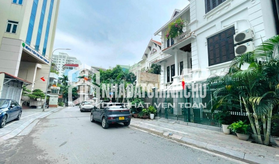 CHO THUÊ CẢ TÒA BT S0NG LẬP CẦU BƯƠU, 4 TẦNG, 132M2, 7 P, 7 WC, GIÁ 35TR