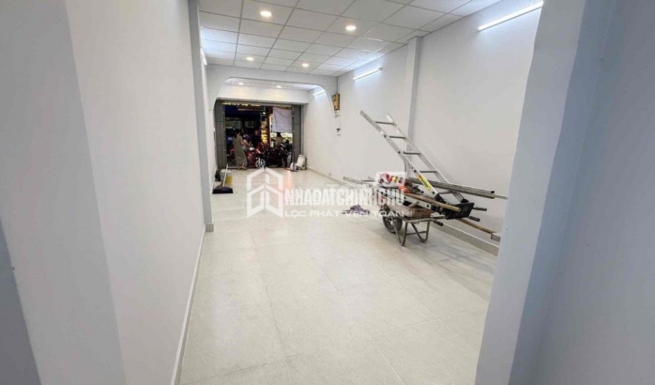 CHO THUÊ NHÀ NGUYÊN CĂN MẶT TIỀN ĐƯỜNG NGUYỄN ẢNH THỦ – VỊ TRÍ KINH DOANH ĐẸP TẠI Q12