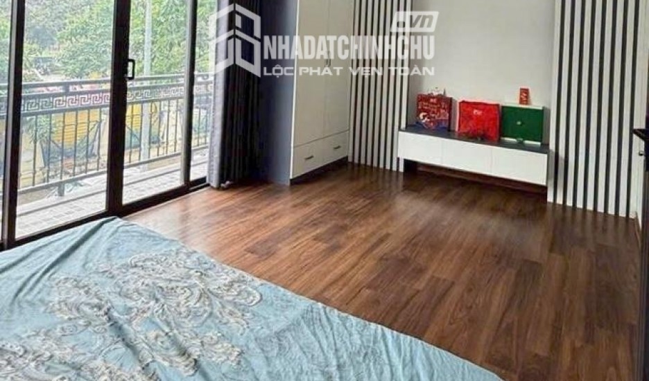 BÁN NHÀ HỒNG TIẾN 77M2, 5 TẦNG DÂN XÂY, MT RỘNG, Ô TÔ TRÁNH KINH DOANH TỐT