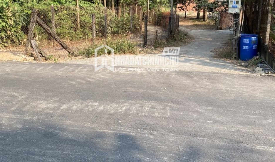 Bán nhà vị trí vàng đường Bạch Đằng đối diện cổng chợ Châu Đốc, An Giang