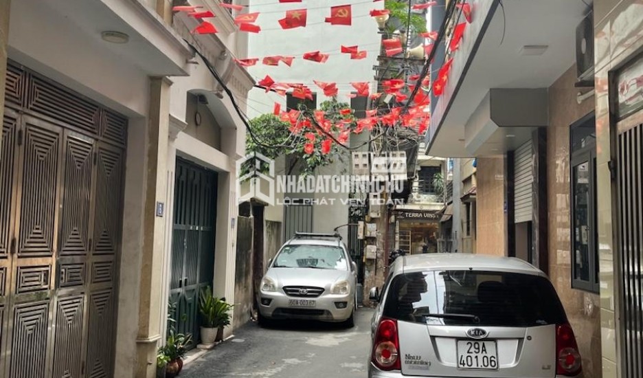 Giá cực rẻ! Bán nhà Khương Trung 50m siêu phẩm nở hậu, ngõ ô tô đỗ cửa giá 7.9 TỶ