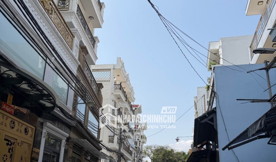 Chủ Giảm Mạnh 500 Triệu, ngay hương lộ 2. Nhà Còn 5.5 Tỷ.